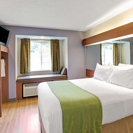 Microtel Inn & Suites By Wyndham Cherokee Zewnętrze zdjęcie