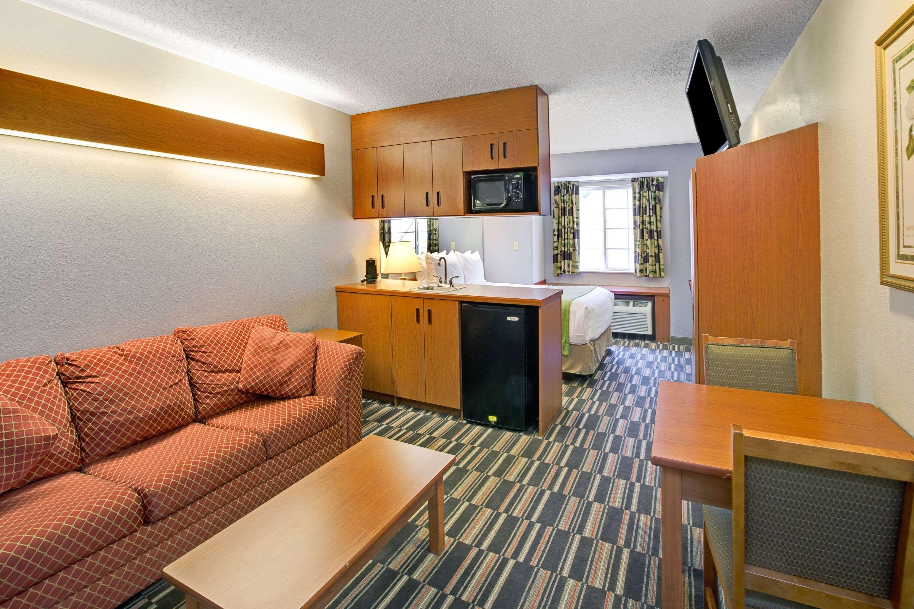Microtel Inn & Suites By Wyndham Cherokee Zewnętrze zdjęcie